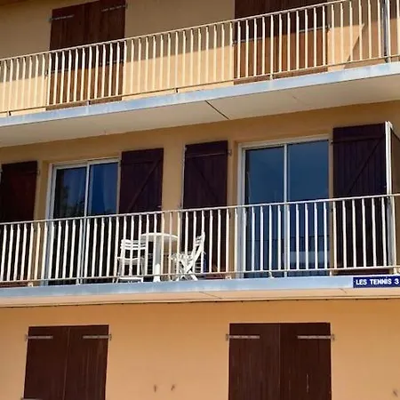 Au 311 Lägenhet Camiers